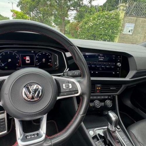 volkswagen-jetta-2.0-7502726-70044353